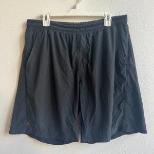 Rhone Mako Short 9” Size Large
